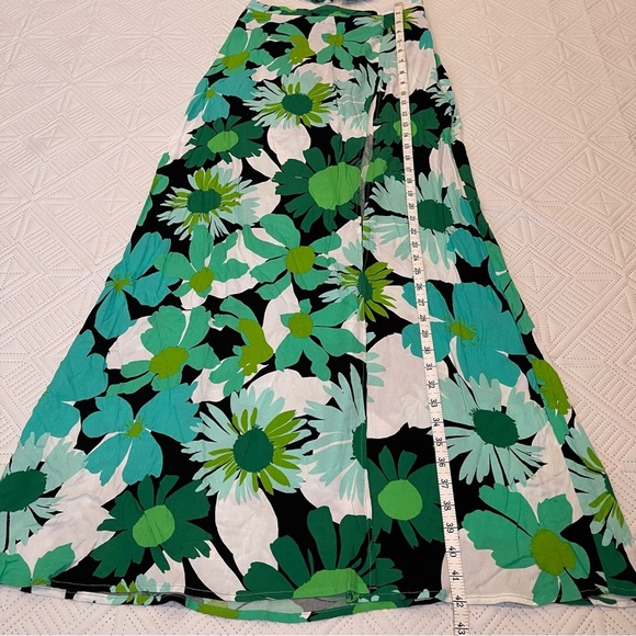 AFRM 70s Psychedelic Floral Print Crepe High
Waist Side Slit Maxi Skirt Set S/P - Picture 6 of 12